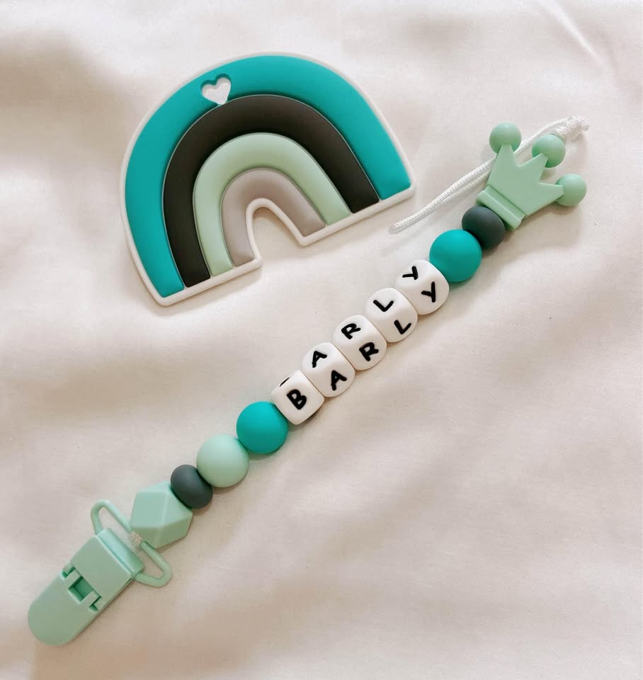 Attache-sucette personnalisée en silicone – Prénom de bébé