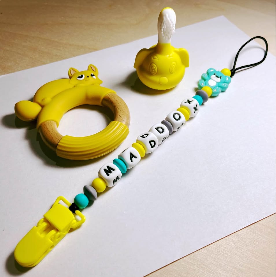 Attache-sucette personnalisée en silicone – Prénom de bébé